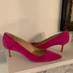 Gorgeous suede fuchsia kitten heel Manolo Blahnik